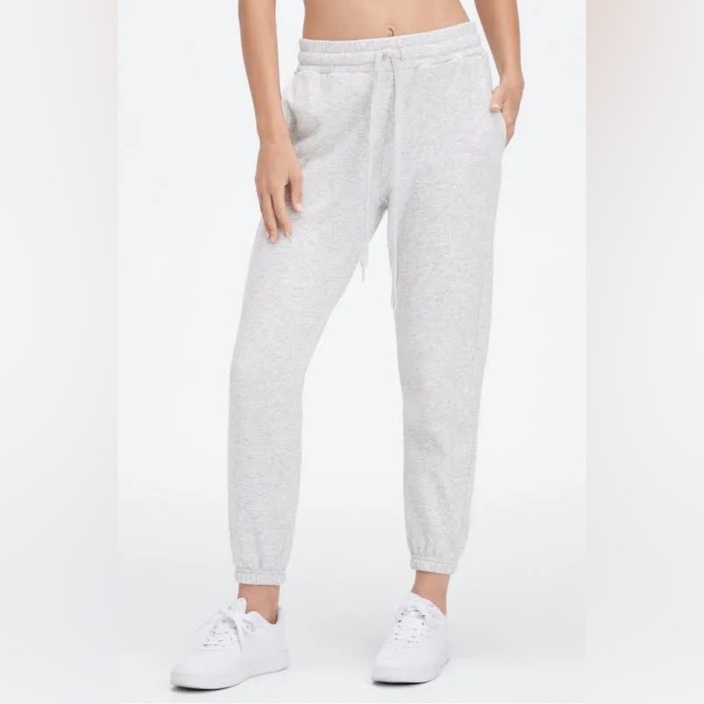 Fabletics | Eco Go-To Classic Sweatpant Gray Size XL